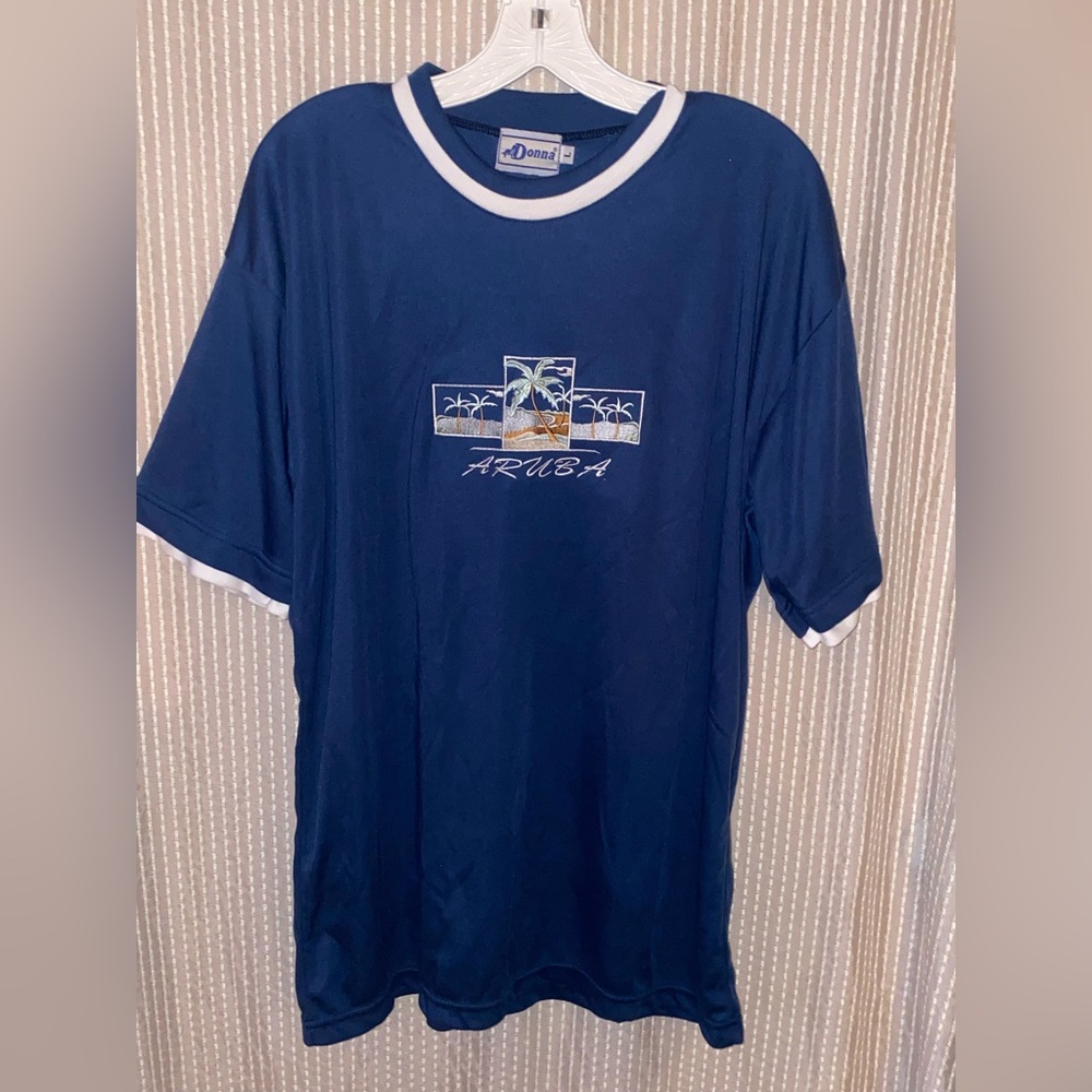 New Without Tags Vintage Aruba Embroidered Size Large Unisex Shirt